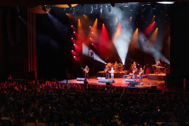 August 23, 2026, Vienna, Virginia, USA: Founder and lead singer Nicolas Reyes of the Gipsy Kings and his band perform their high-energy fusion of flamenco, rumba, salsa, and pop, featuring iconic songs, at the Filene Center at Wolf Trap in Vienna, Virginia, on Sunday, August 23, 2026. Vienna USA  - ZUMAkh2_ 20260823_znp_kh2_011 Copyright: xAlixKhalighx