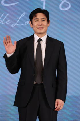 S. Korean actor Seol Kyung-koo S. Korean actor Seol Kyung-koo South Korean actor Seol Kyung-koo, who stars in the upcoming Netflix movie Possible Love, poses for a photo during a publicity event in Seoul on Aug. 25, 2026. (Yonhap) 2026-08-25 12:45:49 < 1980-2026 YONHAPNEWS AGENCY. .> ¼­¿ïÆ¯º°½Ã EDITORIAL USE ONLY  Copyright: xx PYH2026082509170034400 YonhapxNewsx yonphotos255946