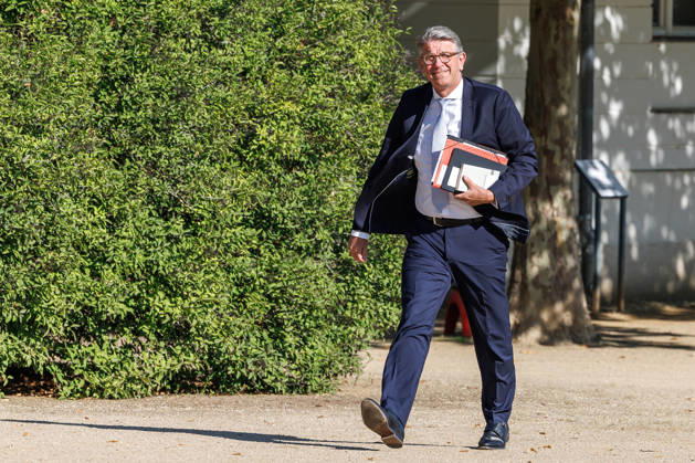 Kabinettsklausur Wolfram Robert Wilhelm Weimer, Staatsminister beim Bundeskanzler und Beauftragter der Bundesregierung für Kultur und Medie bei einer Kabinettsklausur am 25.08.26 in der Schloss Neuhardenberg in Brandenburg. Brandenburg Deutschland Schloss Neuhardenberg