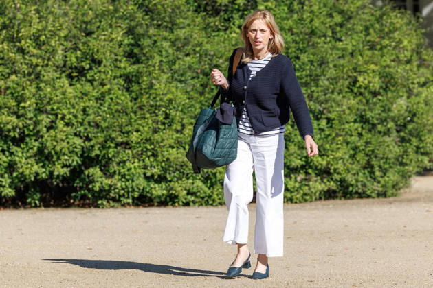 Kabinettsklausur Karin Prien (CDU), Bundesfamilienministerin, bei einer Kabinettsklausur am 25.08.26 in der Schloss Neuhardenberg in Brandenburg. Brandenburg Deutschland Schloss Neuhardenberg