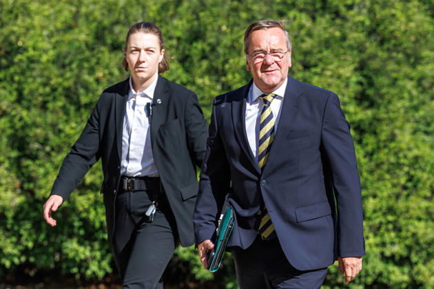 Kabinettsklausur Boris Pistorius (SPD), Bundesminister der Verteidigung, bei einer Kabinettsklausur am 25.08.26 in der Schloss Neuhardenberg in Brandenburg. Brandenburg Deutschland Schloss Neuhardenberg
