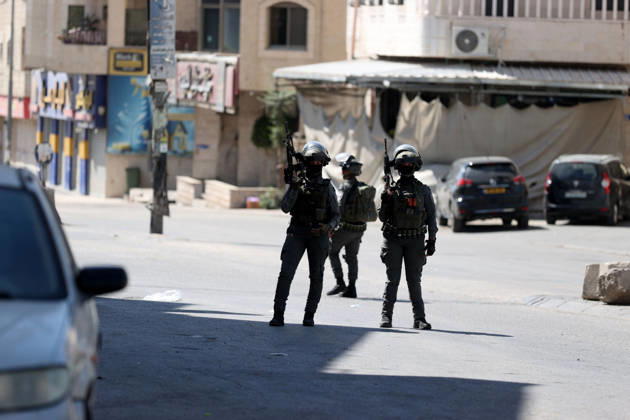 Israeli forces raid UNRWA s Kalendiya Education Center in East Jerusalem JERUSALEM - AUGUST 25 : Israeli forces raid the Qalandia Training Center belonging to the United Nations Relief and Works Agency for Palestine Refugees in the Near East (UNRWA) north of East Jerusalem on August 25, 2026. Israeli forces arrive to evacuate the center block surrounding streets and prevent local residents from approaching. Issam Rimawi Anadolu Jerusalem Jerusalem. Editorial use only. Please get in touch for any other usage.  Copyright: x2026xAnadoluxIssamxRimawix