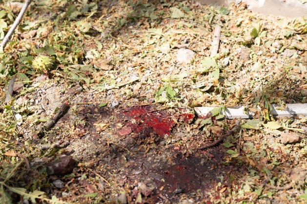 News Bilder des Tages August 25, 2026, Kramatorsk, Donetsk Oblast, Ukraine: Aftermath of a Russian glide bomb attack in a residential neighbourhood in the city of Kramatorsk, Donetsk Oblast, Ukraine Kramatorsk Ukraine  - ZUMAm350 20260825_zip_m350_004 Copyright: xCameronxJones-Manleyx