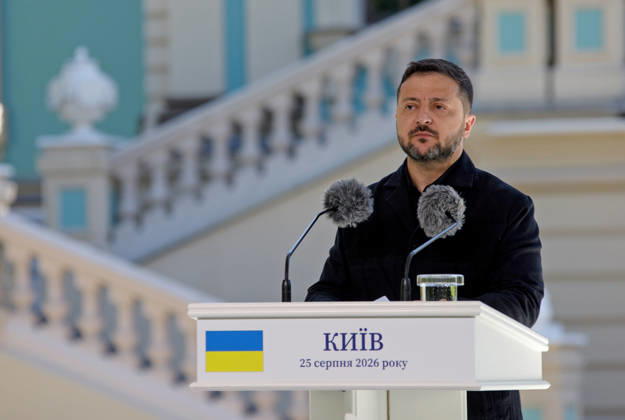 Meeting of Ukrainian, Estonian Presidents in Kyiv Ukrainian President Volodymyr Zelenskyy attends a joint news conference with Estonian President Alar Karis outside the Mariinskyi Palace following their meeting, Kyiv, Ukraine, August 25, 2026. The leaders discussed security threats, particularly those anticipated in winter, and security cooperation within the Drone Deal framework. As reported, the Estonian President is in Ukraine on his final visit in office., Credit:Marianna Kotyk Ukrinform Avalon Ukraine, Kyiv Copyright: xMariannaxKotykx xUkrinformx xAvalonx 1128437958