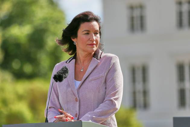 Neuhardenberg, Brandenburg, Deutschland, 25.08.2026: Schloss Neuhardenberg: Kabinettsklausur: Bundesministerin für Forschung, Technologie und Raumfahrt Dorothee Bär (CSU) Copyright: xdtsxNachrichtenagenturx dts_131061