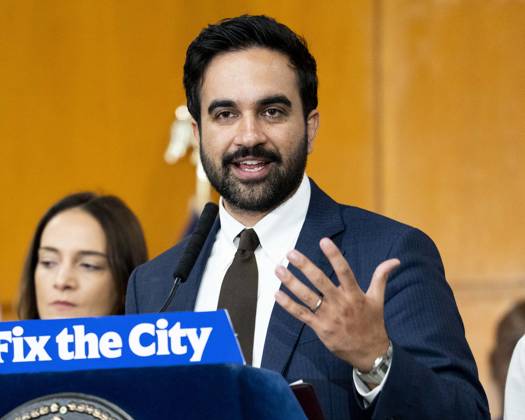 August 25, 2026, New York City, New York, United States: New York City Mayor ZOHRAN MAMDANI (D) speaking at a press conference in Manhattan Housing Court in New York City. New York City United States  - ZUMAb161 20260825_aap_b161_003 Copyright: xMichaelxBrochsteinx
