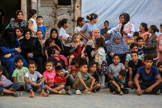 Mawlid al-Nabi in Khan Yunis KHAN YUNIS, GAZA, PALESTINE - AUGUST 25: Palestinians mark Mawlid al-Nabi, the anniversary of the birth of Prophet Muhammad, among the rubble of homes destroyed in Israeli attacks in Khan Yunis, Gaza, Palestine on August 25, 2026. Abed Rahim Khatib Anadolu Khan Yunis Gaza. Editorial use only. Please get in touch for any other usage.  Copyright: x2026xAnadoluxAbedxRahimxKhatibx