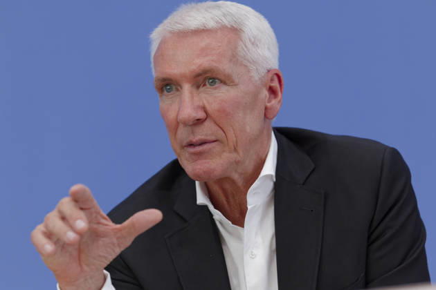 Wirtschaftsschutzstudie 2026 2026-08-26 Deutschland, Berlin Bundespressekonferenz: Dr. Ralf Wintergerst und der Präsident des Bundesamts für Verfassungsschutz (BfV) stellen die Wirtschaftsschutzstudie 2026 vor.