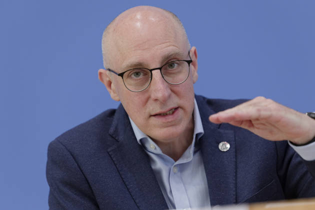 Wirtschaftsschutzstudie 2026 2026-08-26 Deutschland, Berlin Bundespressekonferenz: Der Präsident des Bundesamts für Verfassungsschutz (BfV), Sinan Selen, und der Bitkom-Präsident stellen die Wirtschaftsschutzstudie 2026 vor.