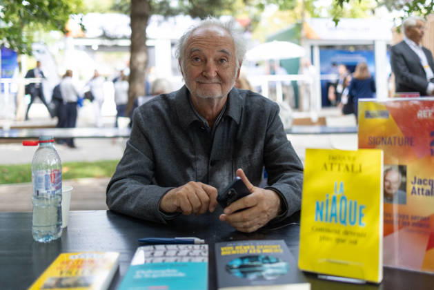 Opening of La REF 2026 meeting - Paris Jacques Attali during the La REF 2026 meeting of French entrepreneurs, organised by the MEDEF, France s main employers federation, at the Roland-Garros venue in Paris on August 26, 2026. Photo by Raphael Lafargue ABACAPRESS.COM Paris France  Copyright: xLafarguexRaphael ABACAx
