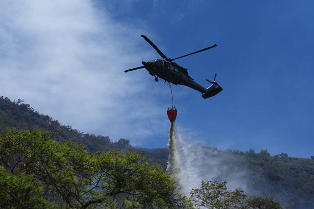 Wildfire in Colombia s Coello COELLO, COLOMBIA - AUGUST 26: Volunteers and firefighters work to contain a wildfire in Coello, Tolima department, Colombia, on August 26, 2026. Several municipalities across Tolima are facing wildfires fueled by dry conditions, high temperatures and strong winds, with emergency crews working to contain the flames and protect rural communities. Juancho Torres Anadolu Coello Colombia. Editorial use only. Please get in touch for any other usage.  Copyright: x2026xAnadoluxJuanchoxTorresx