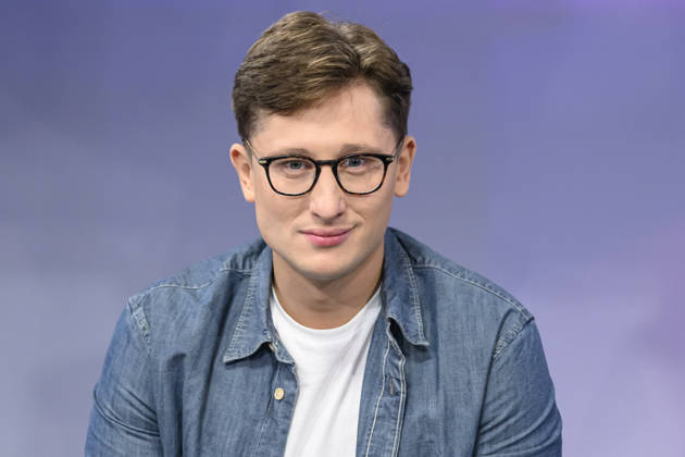 v.l. Philipp Tuermer, SPD (Vorsitzender der Jusos), GER, Berlin, Studio, zu Gast bei Maischberger, politische Talkshow, TV, Format, mit Moderatorin Sandra Maischberger, Das Erste, aus Adlershof Am Studio 20, 26.08.2026, Copyright: HMBxMedia UwexKoch