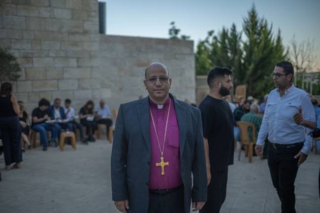 Palestinians bid farewell to artist Sliman Mansour in Birzeit BIRZEIT, WEST BANK, PALESTINE, AUGUST 26, 2026: Palestinians bid farewell to prominent Palestinian artist Sliman Mansour at St. Peter™s Church in Birzeit following his funeral. Mansour was known for paintings depicting Palestinian identity, heritage and everyday life. Birzeit Palestine, State of Copyright: x xRomanxLevinx xJNAxPressx