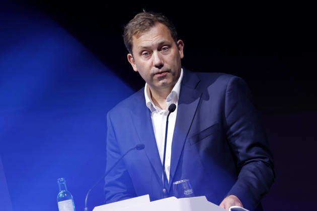 Bundesfinanzminister Lars Klingbeil (SPD) auf der weltgrößten Computerspielmesse Gamescom 2026 in der KoelnMesse. Klingbeil war zuletzt mit Plänen für eine Zuckersteuer angeeckt. (Themenbild, Symbolbild) Köln, 26.08.2026 NRW Deutschland Copyright: xChristophxHardtx