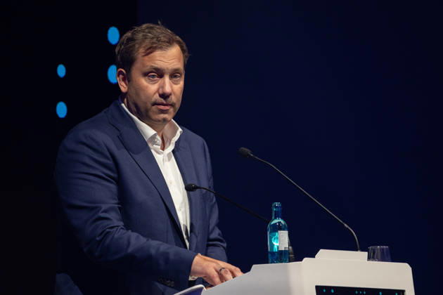 Politische Eröffnung der gamescom 2026 im Confex der Koelnmesse - 26.08.26 Bundesminister der Finanzen und Vizekanzler Lars KLINGBEIL (SPD) - Politische Eröffnungsveranstaltung der gamescom 2026 mit hochrangigen Vertretern aus Bundes-, Landes- und EU-Politik im Confex der Koelnmesse in Köln. Köln Deutz Nordrhein-Westfalen Deutschland Copyright: xMarcxJohnx
