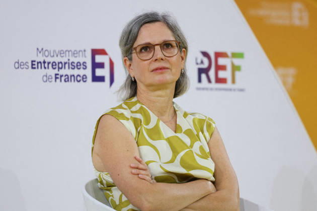 Second Day of La REF 2026 Meeting - Paris Deputy Sandrine Rousseau during the La REF 2026 meeting of French entrepreneurs, organised by the MEDEF, France s main employers federation, at the Roland-Garros venue in Paris on August 27, 2026. Photo by Raphael Lafargue ABACAPRESS.COM Paris Ile-de-France France  Copyright: xLafarguexRaphael ABACAx