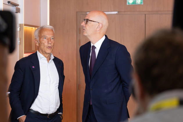 Second day of La REF 2026 meeting - Paris French Minister of the Economy, Finance and Industrial, Energy and Digital Sovereignty Roland Lescure, MEDEF president Patrick Martin during the La REF 2026 meeting of French entrepreneurs, organised by the MEDEF, France s main employers federation, at the Roland-Garros venue in Paris on August 27, 2026. Photo by Raphael Lafargue ABACAPRESS.COM Paris France Copyright: xLafarguexRaphael ABACAx