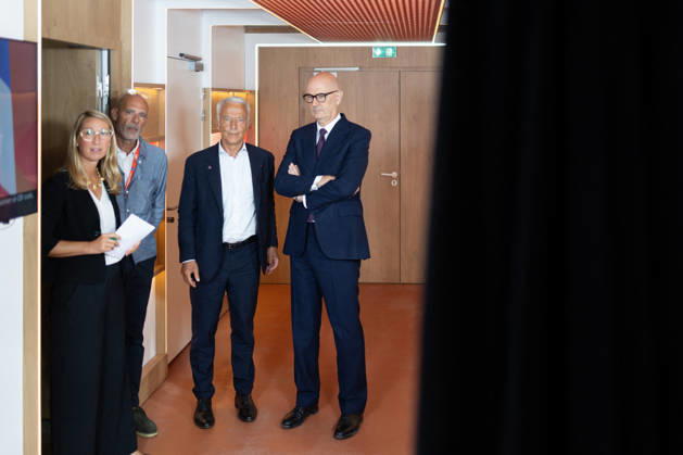 Second day of La REF 2026 meeting - Paris French Minister of the Economy, Finance and Industrial, Energy and Digital Sovereignty Roland Lescure, MEDEF president Patrick Martin during the La REF 2026 meeting of French entrepreneurs, organised by the MEDEF, France s main employers federation, at the Roland-Garros venue in Paris on August 27, 2026. Photo by Raphael Lafargue ABACAPRESS.COM Paris France Copyright: xLafarguexRaphael ABACAx