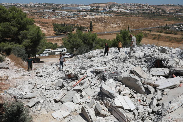 Palestinians Inspect Home Demolished by Israeli Troops near Dura Palestinians inspect the rubble of a house under construction demolished by Israeli troops in Karma village, south of the West Bank city of Dura, on August 27, 2026. Local sources said the approximately 300-square-meter house, owned by Hussein Abu Sheikha, had received a demolition notice several months earlier. Photo by Mamoun Wazwaz apaimages Hebron West Bank Palestinian Territory 270826_Hebron_MW_00(20) Copyright: xapaimagesxMamounxWazwazx xapaimagesx