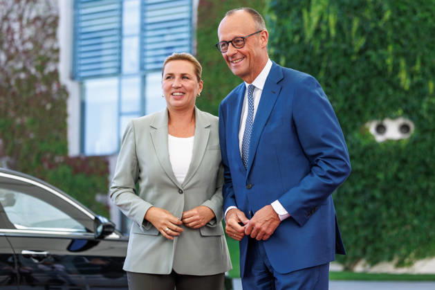 BK Merz begruesst Ministerpraesidentin Mette Frederiksen (Daenemark) Bundeskanzler Friedrich Merz (CDU) begruesst Ministerpraesidentin Mette Frederiksen (Daenemark), im Bundeskanzleramt in Berlin am 27.08.2026. Berlin Berlin Deutschland Bundeskanzleramt