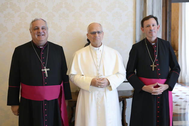 Pope Leo XIV private audience Italy, Rome , Vatican, 2026 8 27 Pope Leo XIV receives in a private audience Argentine Episcopal Conference in The Vatican EDITORIAL USE ONLY - NO BOOKS Copyright: xVATICANxMEDIAxx xCatholicxPressxPhotox
