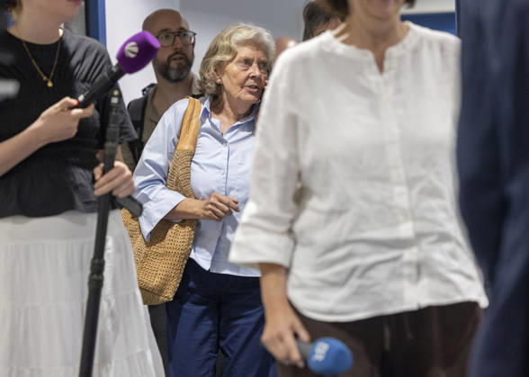 Ehefrau Susanne Uli Hoeneß hat einen Nachbarschaftsstreit und muss wegen zwei neu gepflanzter Bäume auf seinem Grund vor Gericht in München Datum: 27.08.2026