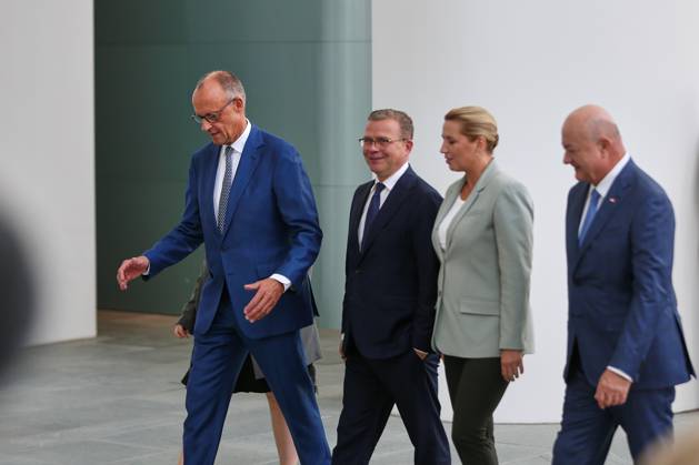 Berlin, Deutschland, 27.08.2026: Bundeskanzleramt: Empfang von gleichgesinnten Regierungschefs für Beratung über EU-Finanzrahmen: L-R: Bundeskanzler Friedrich Merz (CDU) (Deutschland), Petteri Orpo (Finnland), Mette Frederiksen (Dänemark), Christian Stocker (Österreich) Copyright: xdtsxNachrichtenagenturx dts_131401