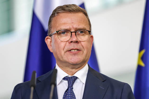 Treffen der Staats- und Regierungschefs der Like-Minded Staaten Treffen der Staats- und Regierungschefs der Like-Minded Staaten Bundeskanzler Christian Stocker (Oesterreich), Ministerpraesident Petteri Orpo (Finnland) und Ministerpraesidentin Mette Frederiksen (Daenemark) im Bundeskanzleramt in Berlin am 27.08.2026. Ministerpraesident Petteri Orpo (Finnland) spricht zu den Anwesenden. Berlin Berlin Deutschland Bundeskanzleramt