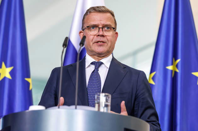 Treffen der Staats- und Regierungschefs der Like-Minded Staaten Treffen der Staats- und Regierungschefs der Like-Minded Staaten Bundeskanzler Christian Stocker (Oesterreich), Ministerpraesident Petteri Orpo (Finnland) und Ministerpraesidentin Mette Frederiksen (Daenemark) im Bundeskanzleramt in Berlin am 27.08.2026. Ministerpraesident Petteri Orpo (Finnland) spricht zu den Anwesenden. Berlin Berlin Deutschland Bundeskanzleramt
