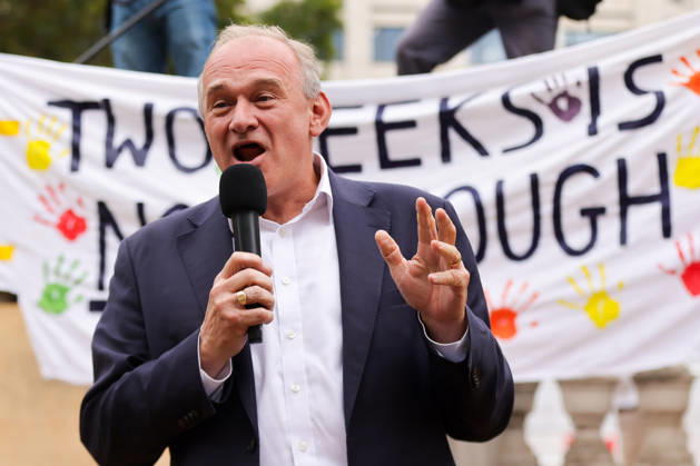 August 27, 2026, London, London, UK: London, UK. Liberal Democrat leader Sir Ed Davey speaks at the Parent Strike in Admiralty Place, London, where parents are demanding improved flexible working arrangements and paternity leave. The demonstration was led by flexible-working campaigner and founder of Mother Pukka, Anna Whitehouse, and campaign group The Dad Shift. London UK  - ZUMAl94_ 20260827_zaf_l94_022 Copyright: xDinendraxHariax