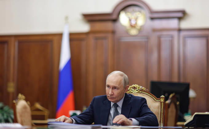 August 27, 2026, Moscow, Moscow Oblast, Russia: Russian President Vladimir Putin, listens to Federal Medical-Biological Agency head Veronika Skvortsova, deliver her report during a face-to-face meeting at the Kremlin, August 27, 2026 in Moscow, Russia. Moscow Russia - ZUMAp138 20260827_zaa_p138_003 Copyright: xMikhailxMetzel KremlinxPoolx