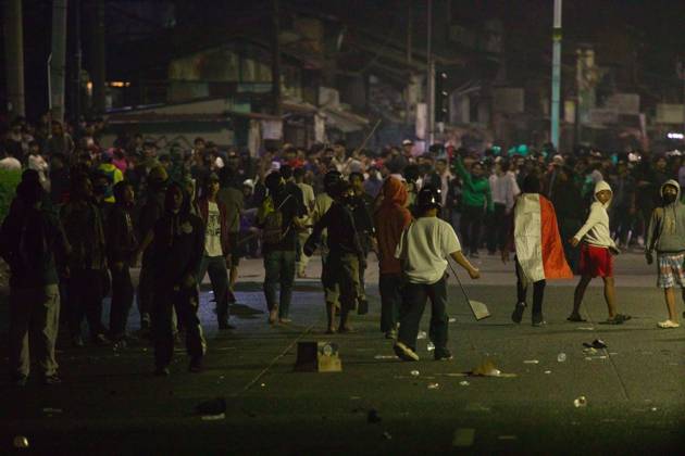 August 27, 2026: Jakarta, Indonesia, 27 August 2026 : Thousands of students and people held demonstration in fromt of Indonesianhouse of representative, the demonstration end with riots  - ZUMAh128 20260827_zap_h128_002 Copyright: xDonalxHusnix