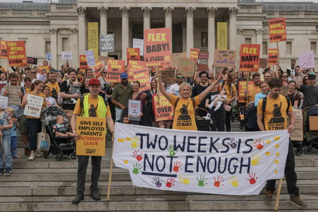 . 27 08 2026. London, United Kingdom. Ed Davey Delivers Speech at Parents Strike. Liberal Democrat leader Ed Davey and Education, Children and Families Spokesperson Munira Wilson MP join the Parents Strike in Central London  xMartynxWheatleyx xi-Imagesx IIM-26964-0051