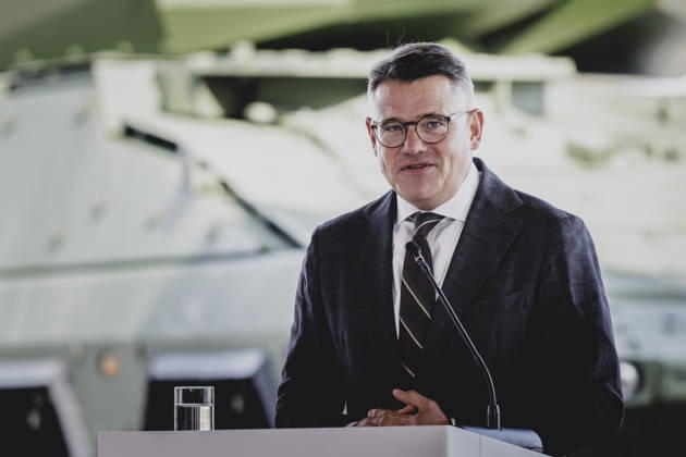 Boris Rhein, Ministerpraesident von Hessen, aufgenommen im Rahmen einer Pressekonferenz zum geplanten Defence-Hub Nordhessen von RheinMetall am Flughafen Kassel-Calden in Kassel, 27.08.2026. Kassel Deutschland Copyright: xFlorianxGaertnerx