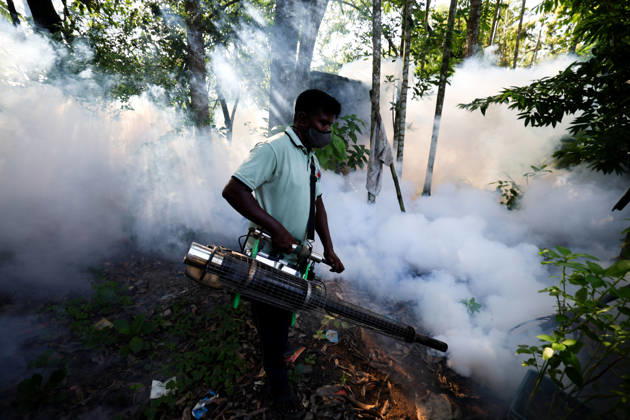 Dengue Outbreak in Bangladesh BARISHAL, BANGLADESH - AUGUST 27: A City Corporation worker is seen spreading mosquito repellent using a fogging machine in Barishal, Bangladesh on August 27, 2026. Niamul Rifat Anadolu Barishal Bangladesh. Editorial use only. Please get in touch for any other usage.  Copyright: x2026xAnadoluxNiamulxRifatx