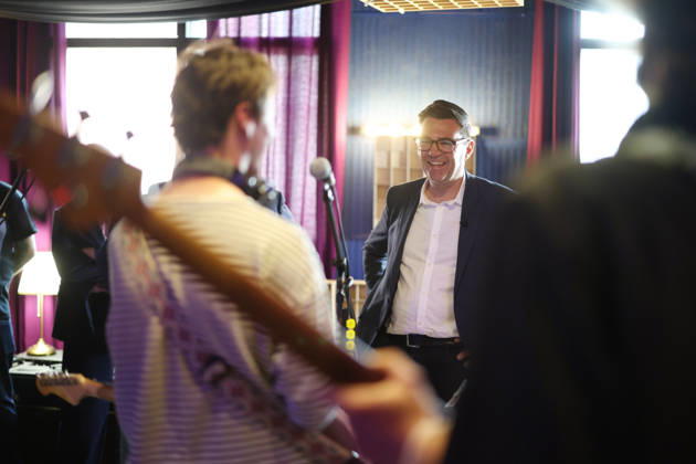 Prime Minister Andy Burnham visits Belfast 27 08 2026. Belfast, United Kingdom. Prime Minister Andy Burnham and Chris Bryant, Secretary of State for Northern Ireland meet The Florentinas band at Oh Yeah Music Centre on their visit to Belfast., Credit:Ben Perry B66 Avalon United Kingdom, Northern Ireland, Belfast  Copyright: xBenxPerryx xB66x xAvalonx 1128818865