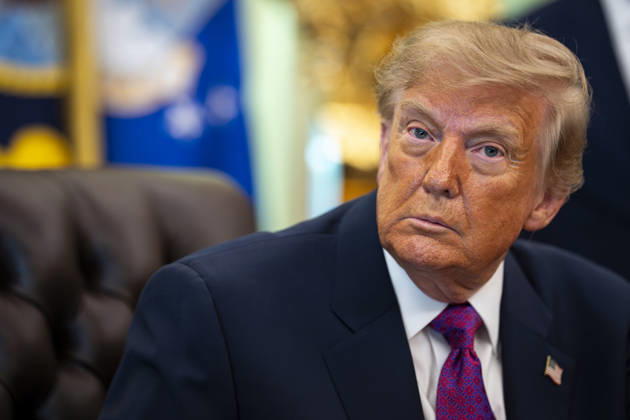 President Donald Trump looks on before singing an executive order to rename Lake Ontario as Lake America, amid a recent trade war with Canada, in the Oval Office of the White House in Washington, DC on Thursday, August 27, 2026.  WASP20260827101 AlxDrago