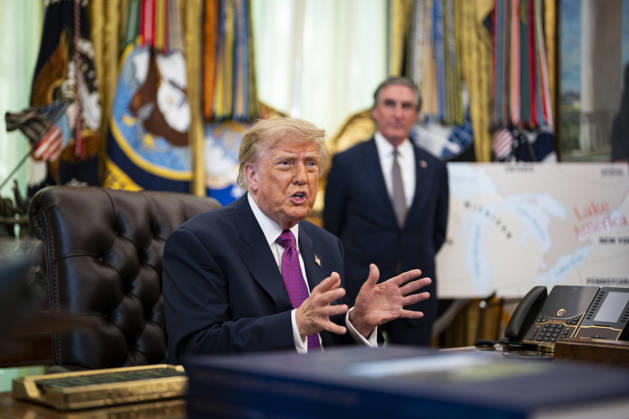 President Donald Trump speaks to members of the media following signing an executive order to rename Lake Ontario as Lake America, amid a recent trade war with Canada,, in the Oval Office of the White House in Washington, DC on Thursday, August 27, 2026.  WASP20260827110 AlxDrago