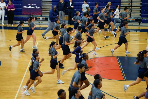 August 27, 2026, Tampa, Florida, USA: Students run up and down the gymnasium during the Presidential Fitness Test event at Gaither High School on Thursday, Aug. 27, 2026, in Tampa. Tampa USA  - ZUMAs70_ 20260827_zan_s70_030 Copyright: xJeffereexWoox