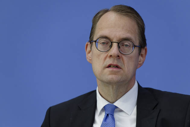Die Linke: Bundesmietendeckel grundgesetzkonform 2026-08-27 Deutschland, Berlin Bundespressekonferenz zu dem von der Fraktion die Linke im Deutschen Bundestag in Auftrag gegebenen Rechtsgutachten zur Einführung eines bundesweiten Mietendeckels. Im Bild Sören Pellmann, Vorsitzender der Frakktion die Linke im Bundestag.