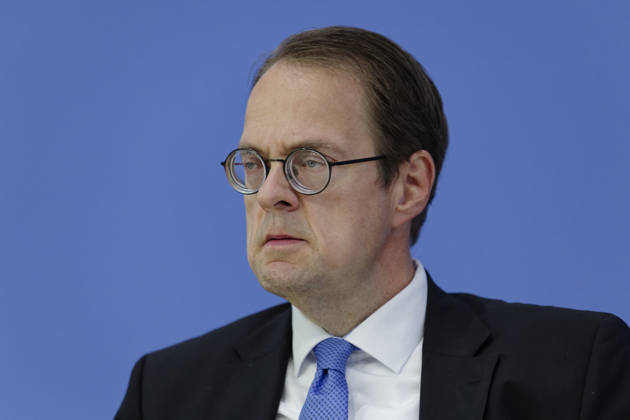 Die Linke: Bundesmietendeckel grundgesetzkonform 2026-08-27 Deutschland, Berlin Bundespressekonferenz zu dem von der Fraktion die Linke im Deutschen Bundestag in Auftrag gegebenen Rechtsgutachten zur Einführung eines bundesweiten Mietendeckels. Im Bild Sören Pellmann, Vorsitzender der Frakktion die Linke im Bundestag.