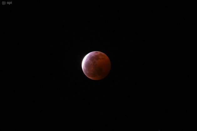Manta, August 28, 2026 The partial lunar eclipse, with 90% coverage, cast reddish and dark hues; and was visible in Ecuador from 8:23 p.m. until 2:00 a.m. API PHOTO ARIEL OCHOA Manta, Manabí, Ecuador 20260827 242116 6a910d59bed69 img 8493 jpeg Copyright: xArielxOchoax