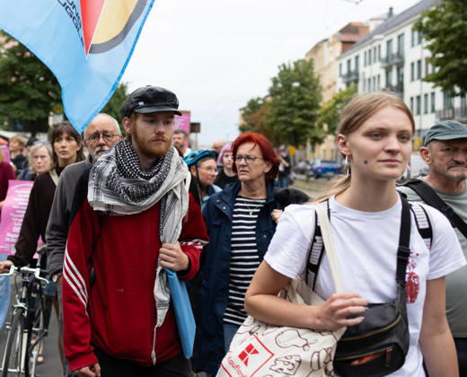 Migra-Streik rally against racism and social exclusion in Germany s Magdeburg MAGDEBURG, GERMANY - AUGUST 27: Business owners, organizers and supporters take part in a rally against racism and social exclusion outside the Saxony-Anhalt state parliament at Domplatz in Magdeburg, Germany, on August 27, 2026. The rally was held as part of the Migra-Streik, during which participating migrant-run businesses across Magdeburg voluntarily closed from 10 a.m. to 3 p.m. to call for solidarity and the protection of a free and democratic society, ahead of Saxony-Anhalt s state election on September 6. Somaya Abdelrahman Anadolu Magdeburg Germany. Editorial use only. Please get in touch for any other usage.  Copyright: x2026xAnadoluxSomayaxAbdelrahmanx