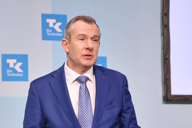 Berlin, Deutschland, 27.08.2026: Haus der Bundespressekonferenz: Techniker Krankenkasse - Social-Media-Report: Jugend zwischen Like und Limit: Peter Wendt, Marktforschungsexperte der TK Copyright: xdtsxNachrichtenagenturx dts_131532
