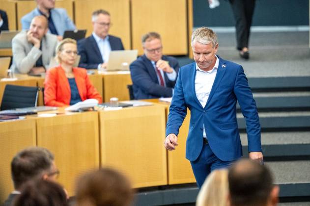 8. THÜRINGER LANDTAG - PLENARSITZUNG ** NUR FÜR REDAKTIONELLE ZWECKE ** EDITORIAL USE ONLY **<p>28 08 2026-Erfurt: Thüringer Landtag 8. Wahlperiode Plenarsitzung Misstrauensvotum der AfD-Fraktion gegen Ministerpräsident Mario Voigt (CDU) im Foto: Ministerpräsident Mario Voigt (CDU), Björn Höcke (AfD), Fraktionsvorsitzender, Katja Wolf (BSW), Thüringer Finanzministerin und Stellvertretende Ministerpräsidentin ( Deutschland Thueringen Erfurt Copyright: SaschaxFromm