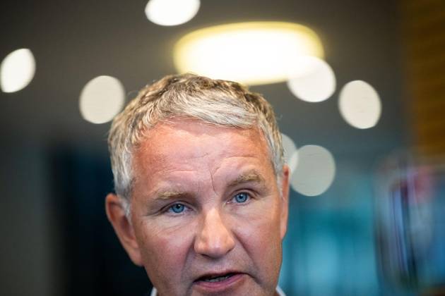 8. THÜRINGER LANDTAG - PLENARSITZUNG ** NUR FÜR REDAKTIONELLE ZWECKE ** EDITORIAL USE ONLY **<p>28 08 2026-Erfurt: Thüringer Landtag 8. Wahlperiode Plenarsitzung Misstrauensvotum der AfD-Fraktion gegen Ministerpräsident Mario Voigt (CDU) im Foto: Björn Höcke (AfD) bei einem Pressestatement vor Beginn der Sitzung ( Deutschland Thueringen Erfurt Copyright: SaschaxFromm