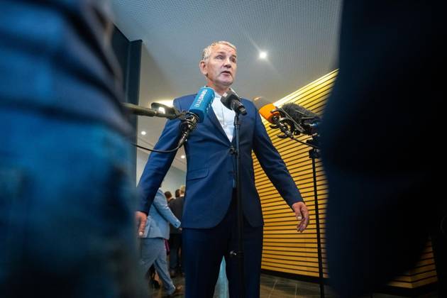 8. THÜRINGER LANDTAG - PLENARSITZUNG ** NUR FÜR REDAKTIONELLE ZWECKE ** EDITORIAL USE ONLY **<p>28 08 2026-Erfurt: Thüringer Landtag 8. Wahlperiode Plenarsitzung Misstrauensvotum der AfD-Fraktion gegen Ministerpräsident Mario Voigt (CDU) im Foto: Björn Höcke (AfD) bei einem Pressestatement vor Beginn der Sitzung ( Deutschland Thueringen Erfurt Copyright: SaschaxFromm