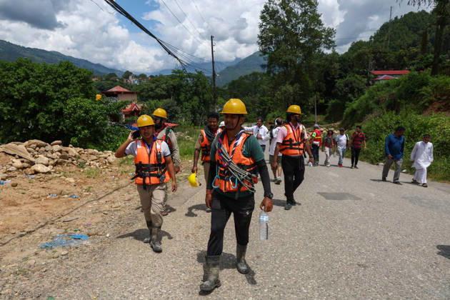 Nepal-China flash flood death toll rises to at least 469, hundreds remain missing NUWAKOT, NEPAL - AUGUST 28: Rescuers temporarily suspend rescue operations as lake water overflows, amid the aftermath of landslide and flash floods in areas near the Nepal-China border, in Bidur, Nuwakot, Nepal, on August 28, 2026. Death toll from the disaster has so far risen to at least 469, with hundreds of people missing, including foreign nationals from 32 countries such as China, Malaysia, South Korea, Australia, the United Kingdom, India and the United States. Daniel Ceng Anadolu Nuwakot Nepal. Editorial use only. Please get in touch for any other usage. Copyright: x2026xAnadoluxDanielxCengx