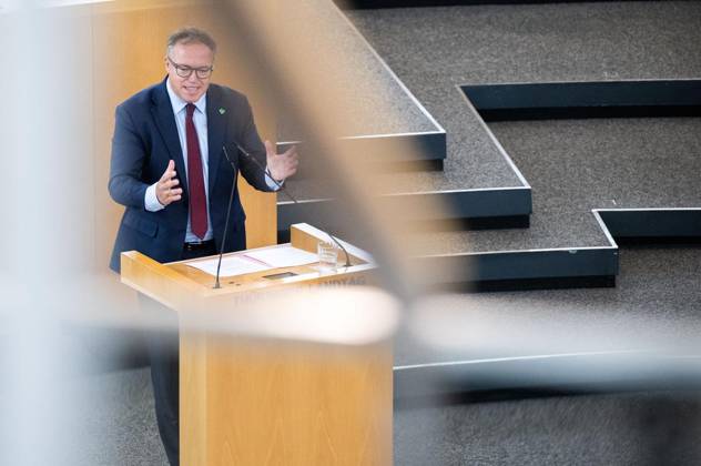 8. THÜRINGER LANDTAG - PLENARSITZUNG ** NUR FÜR REDAKTIONELLE ZWECKE ** EDITORIAL USE ONLY **<p>28 08 2026-Erfurt: Thüringer Landtag 8. Wahlperiode Plenarsitzung Misstrauensvotum der AfD-Fraktion gegen Ministerpräsident Mario Voigt (CDU) im Foto: Ministerpräsident Mario Voigt (CDU) ( Deutschland Thueringen Erfurt Copyright: SaschaxFromm