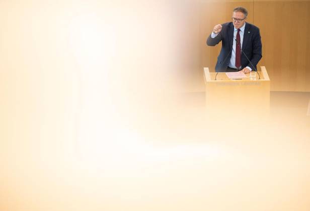 8. THÜRINGER LANDTAG - PLENARSITZUNG ** NUR FÜR REDAKTIONELLE ZWECKE ** EDITORIAL USE ONLY **<p>28 08 2026-Erfurt: Thüringer Landtag 8. Wahlperiode Plenarsitzung Misstrauensvotum der AfD-Fraktion gegen Ministerpräsident Mario Voigt (CDU) im Foto: Ministerpräsident Mario Voigt (CDU) ( Deutschland Thueringen Erfurt Copyright: SaschaxFromm